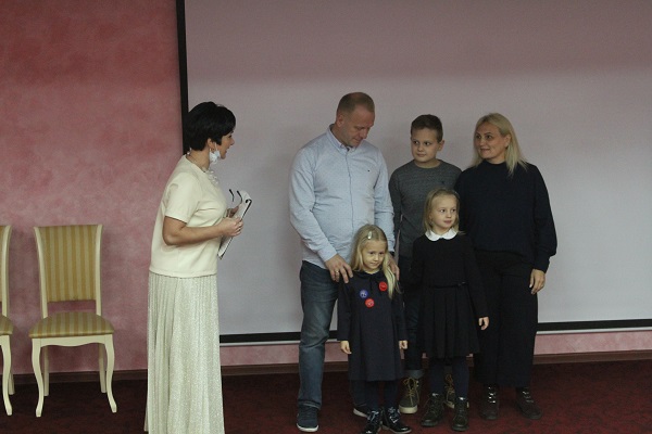 "Семейная академия"