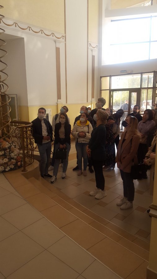 "Накануне свадьбы"