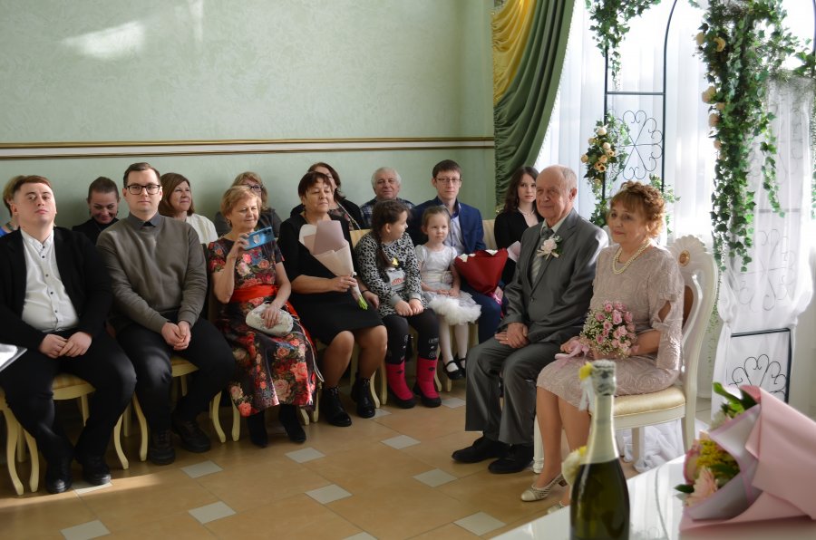 Золотой юбилей супругов Тюменцевых Золотой юбилей супругов Тюменцевых