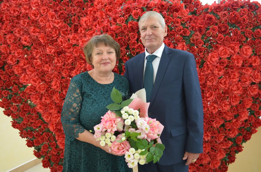 Золотой юбилей семьи Казначеевых