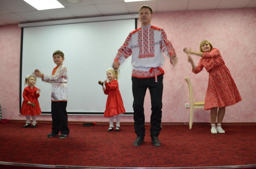 "Папа в кубе"